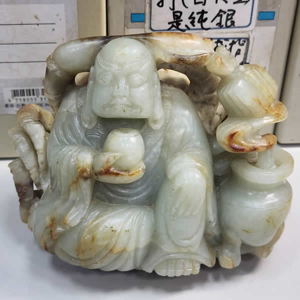 高價收購和田青玉雕件